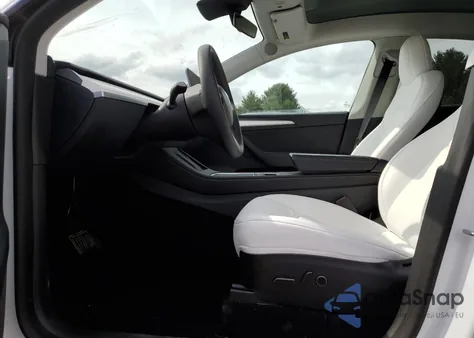 2023 Tesla Model Y из США, поврежденный, VIN 7SAYGDEE5PF666554